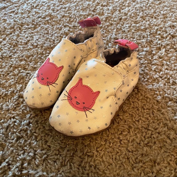 Robeez - Picture 1 of 4